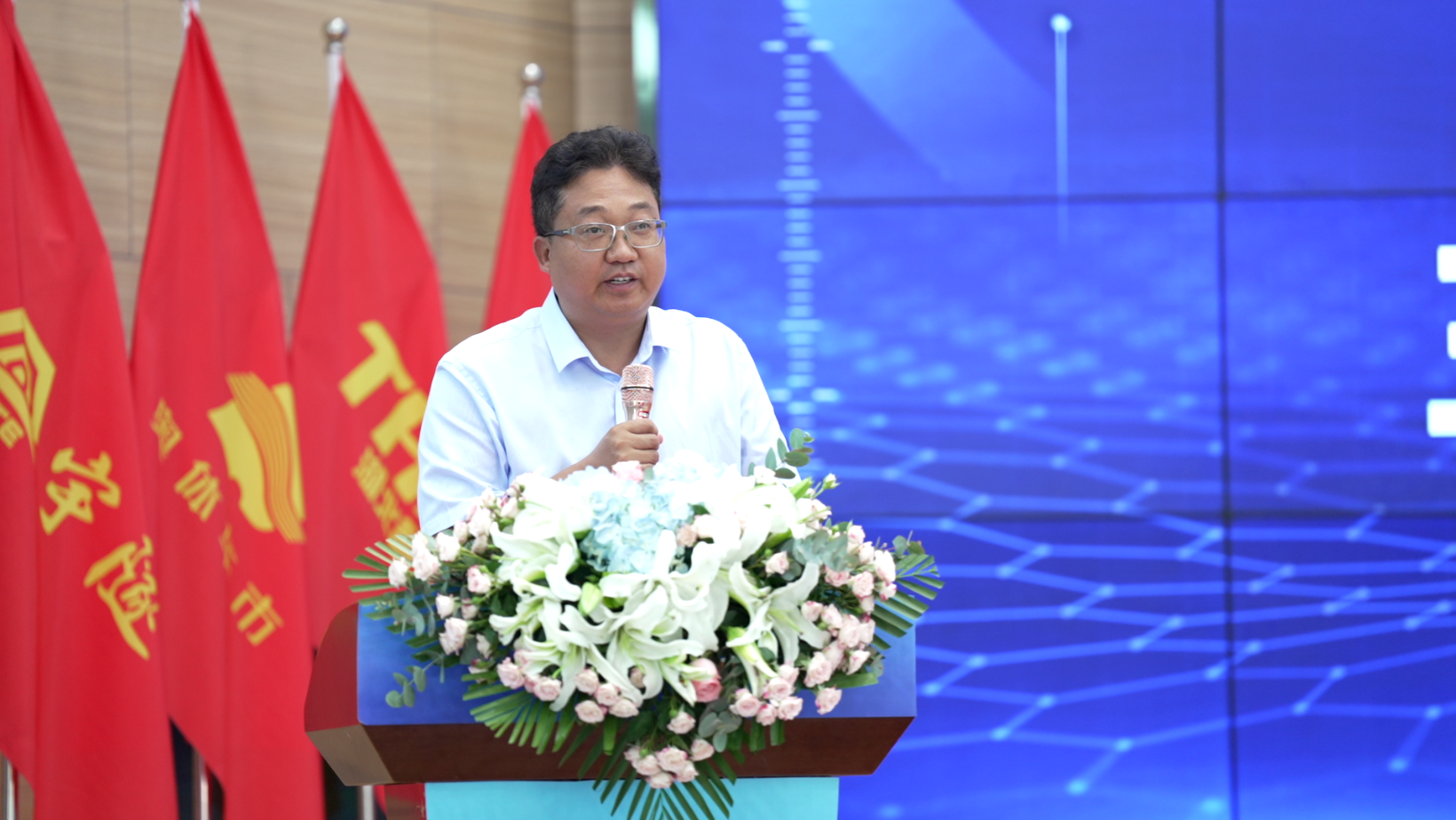 喜讯 | 重庆宇隧再次单笔亿元设备采购签约仪式圆满举行！