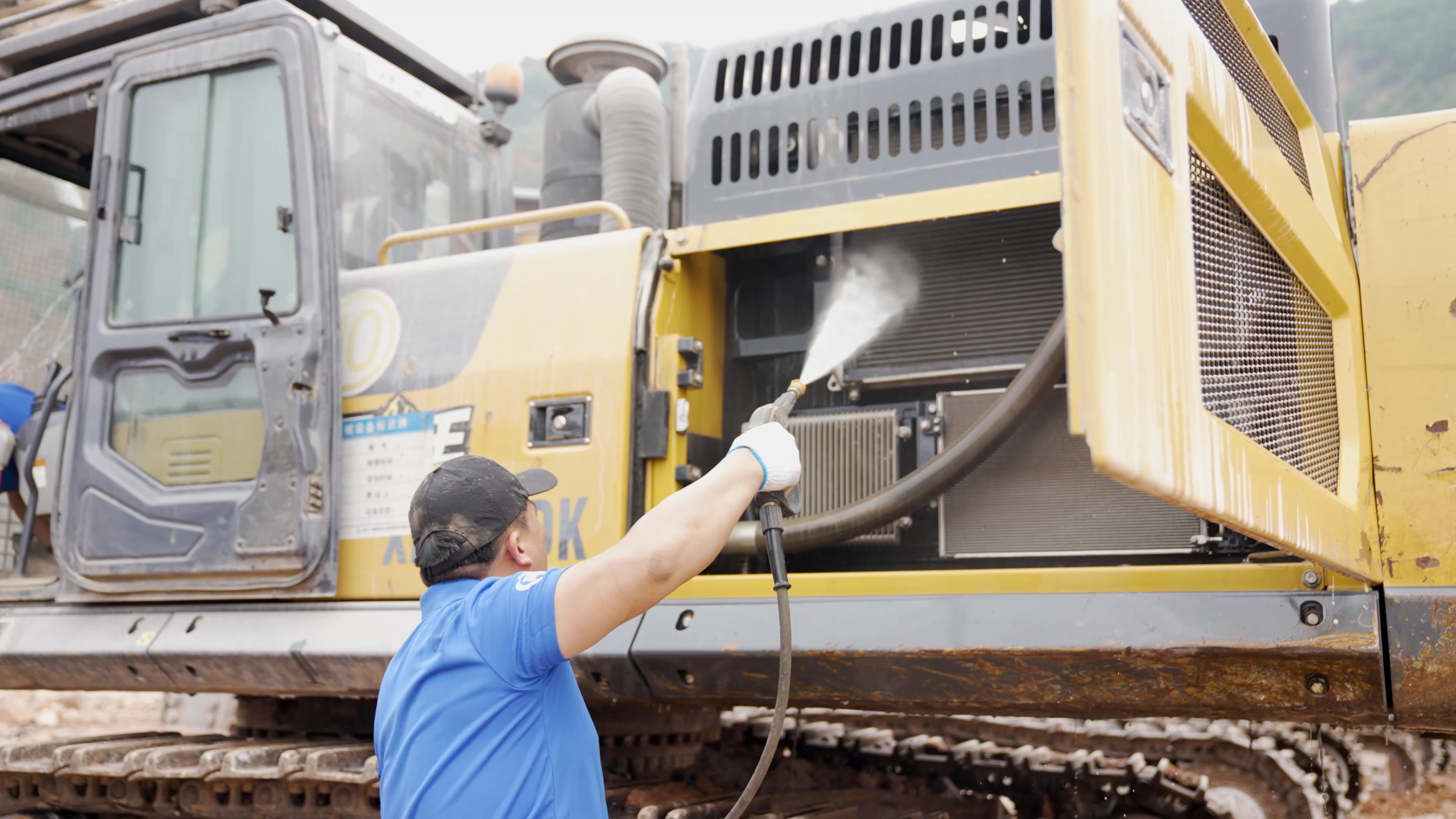 不负当“夏”——致敬每一份高温下的坚守