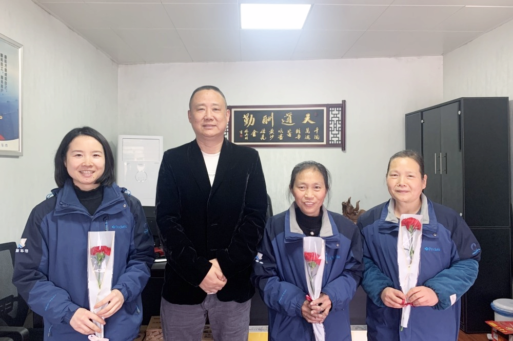 献礼3.8节|勇做攀登者，奋进新未来