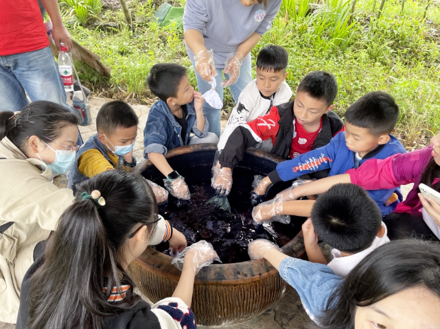 品味经典 筑梦童年 争做新时代好少年